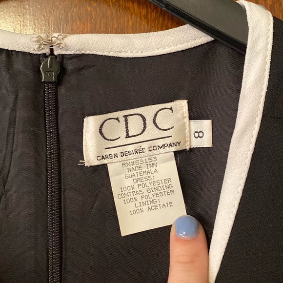 Cute black and white vintage sleeveless midi dress 😍😍😍 - Picture 5 of 10